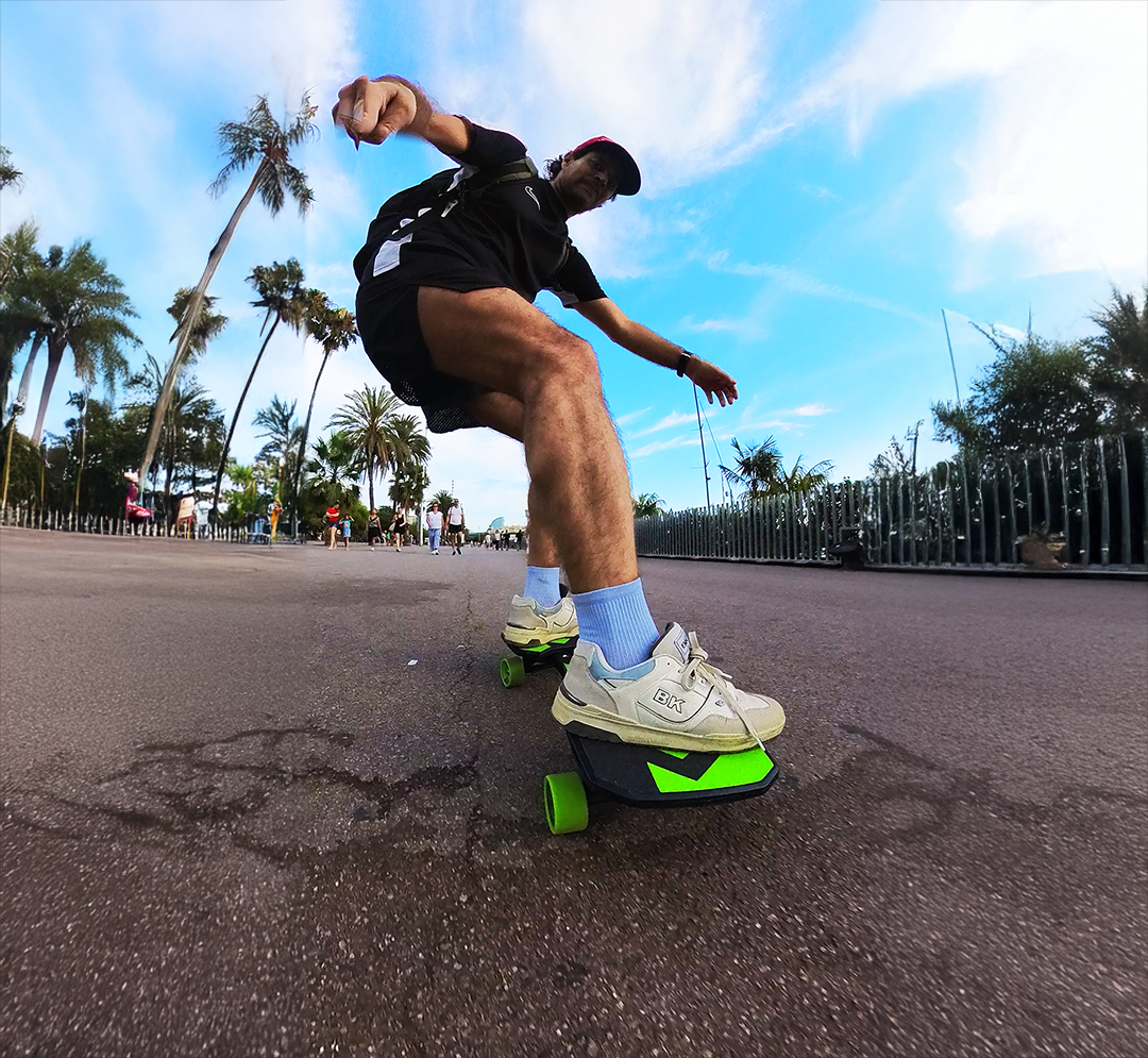 Snakeboarding Works Your Leg Muscles
